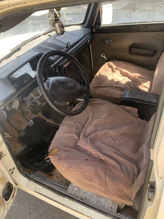 Масквич Сотилади