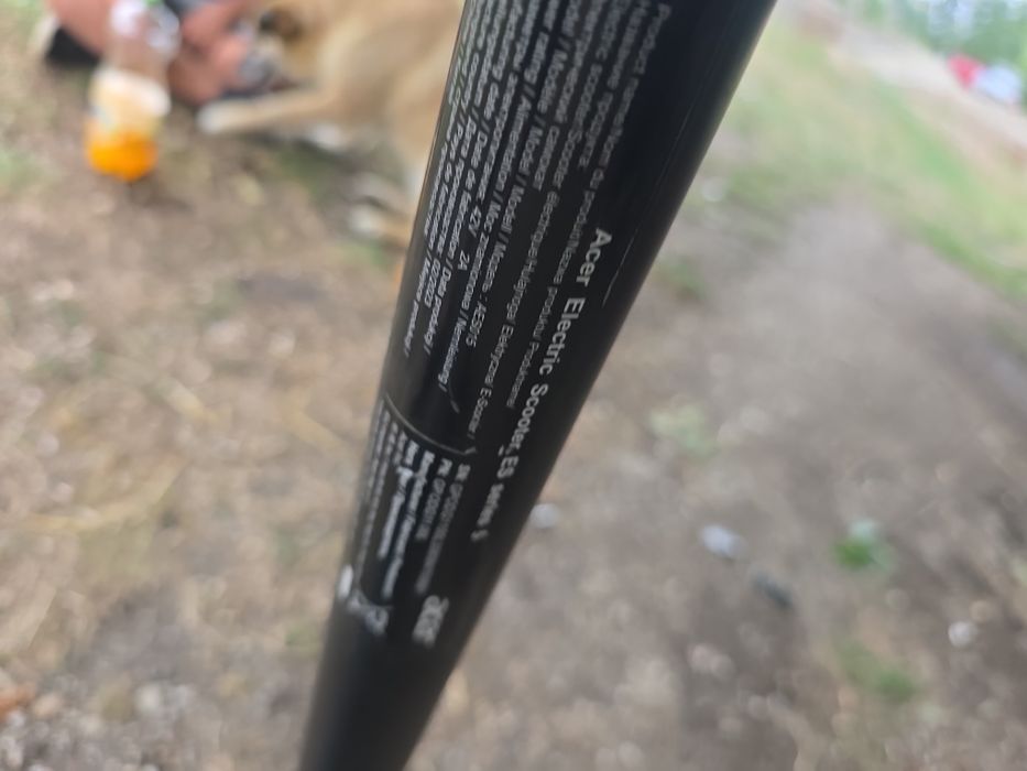 Vând trotinetă electrică acer