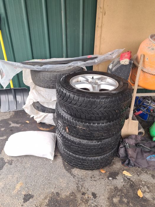 Продам калеса с резиной