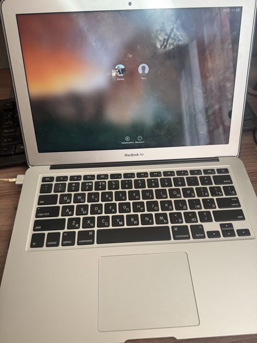 Apple Macbook Air 13