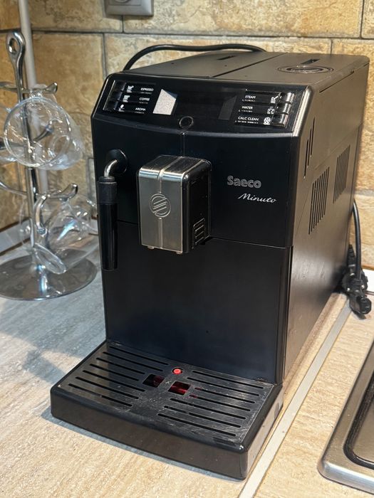 Кафе автомат Saeco minuto