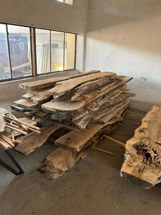 Сухи орехови и дива череша янове за заливане със епоксидна смола