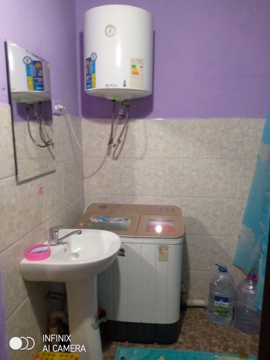 Карши шахридан 2 хонали уй сотилади, 2-етаж