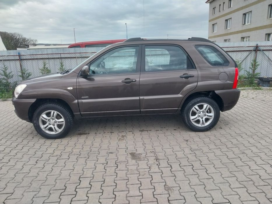 KIA Sportage 2005 — imagine 2