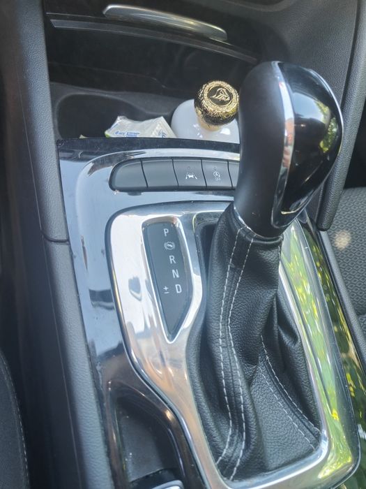 Opel Insignia 2018 automată 1.6 diesel 136cp