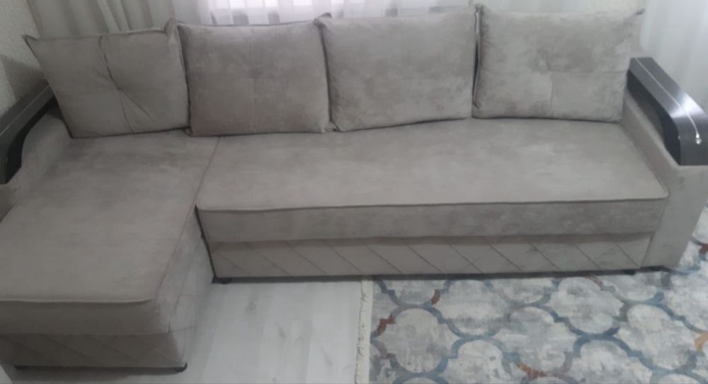 Продам новый диван