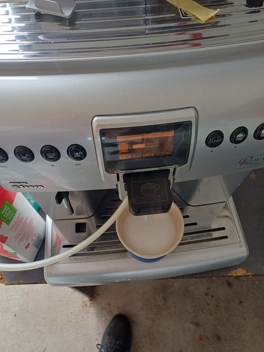 Aparat de cafea Espresso Saeco Royal One Touch Cappuccino