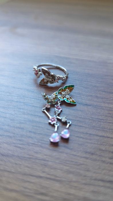 Сребурни пръстен и медалион