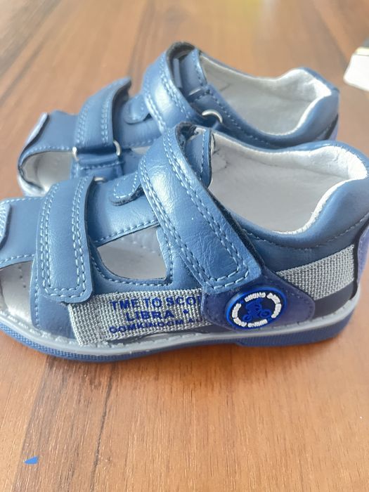 Детская обувь, новая, 22 размера