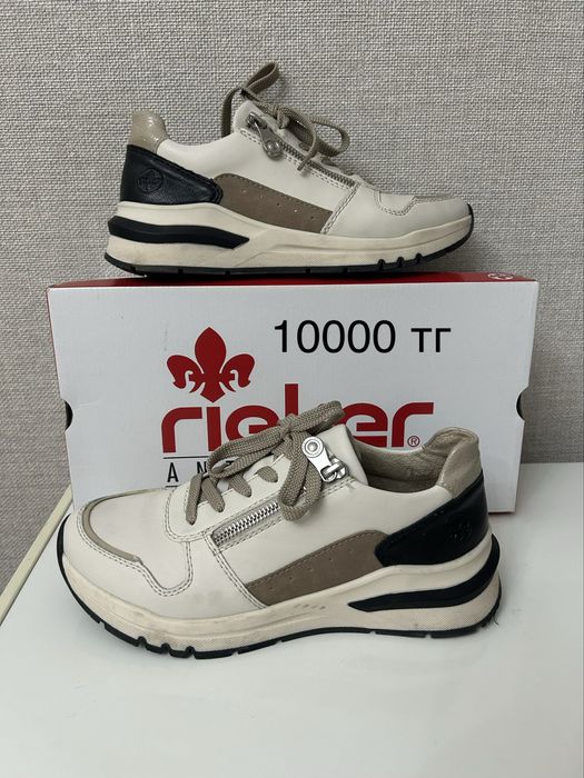 Продается женская обувь