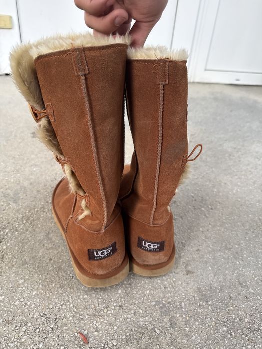 Vand UGG marime 40