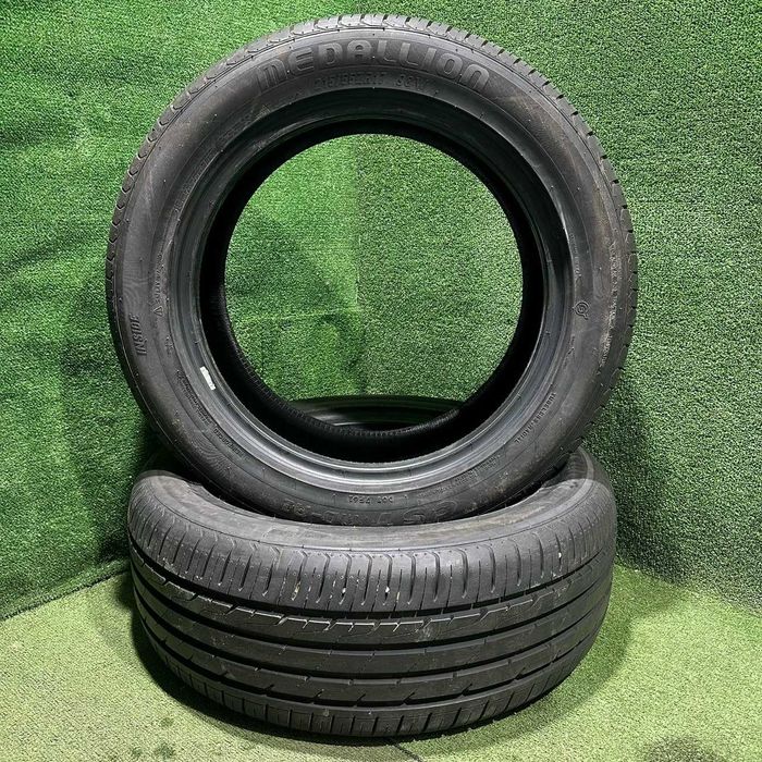 Продам Шины летние две штуки 215/55 R17 Medallion CST MD A1 износ 10%