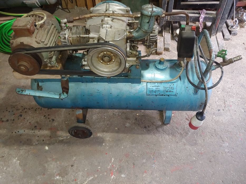 Compresor aer trifazic 80l