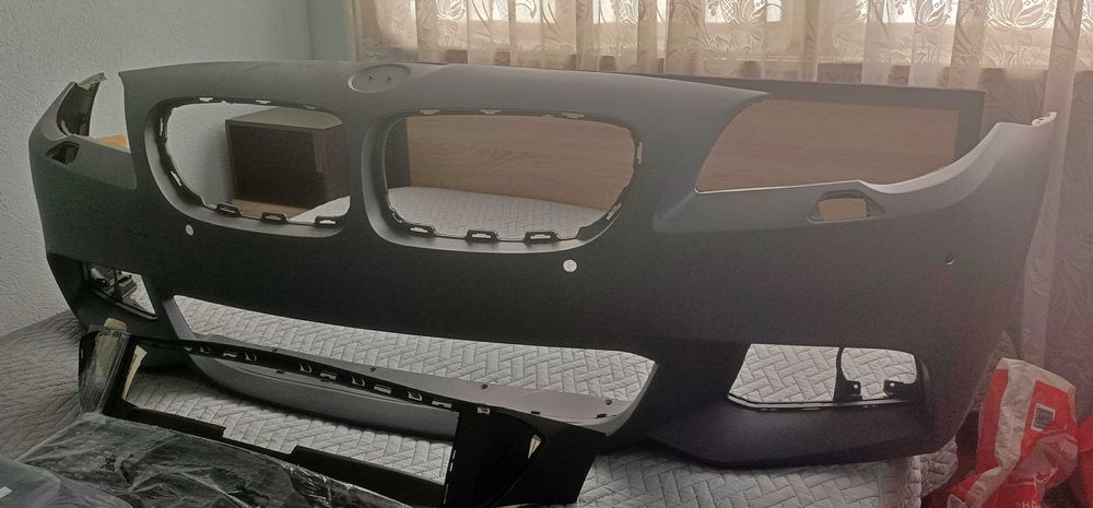 BMW M-Techik (+бъбреци,решетка и т.н.) предна броня F10 - комплект