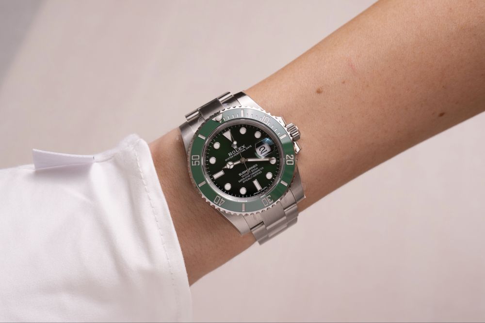 Rolex Submariner Hulk 116610LV, наличен в София