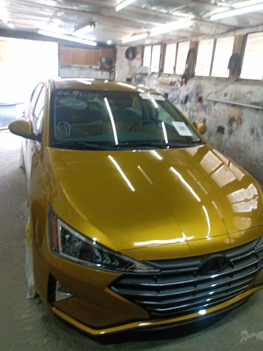 Hyundai Elantra 2.0 automatic