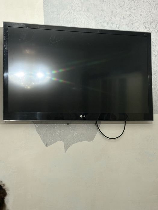 Телевизор тез арада сатылымда