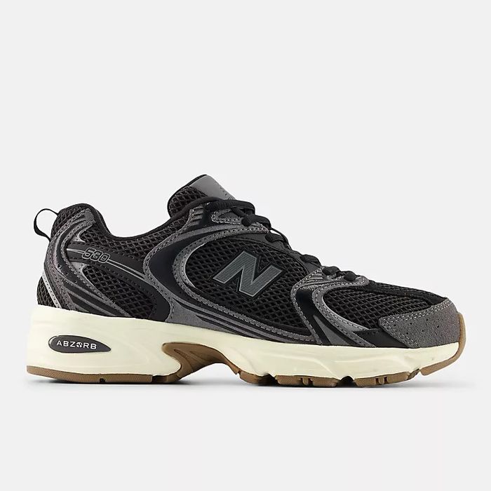 Продам новые new balance530