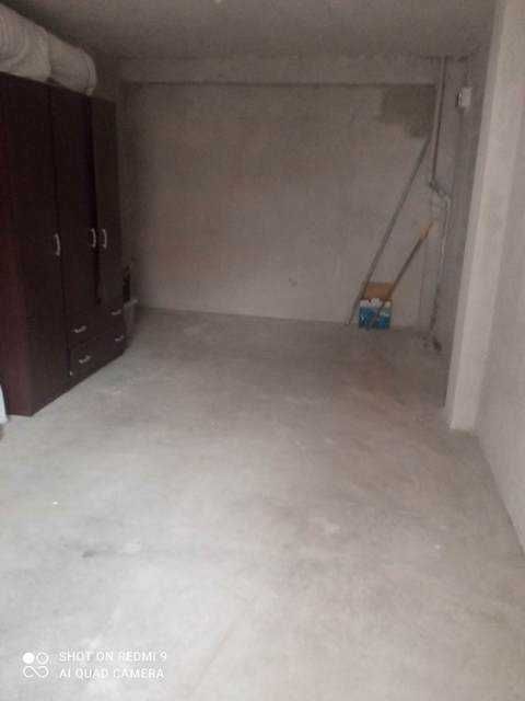 Продава се гараж, кв. Вароша