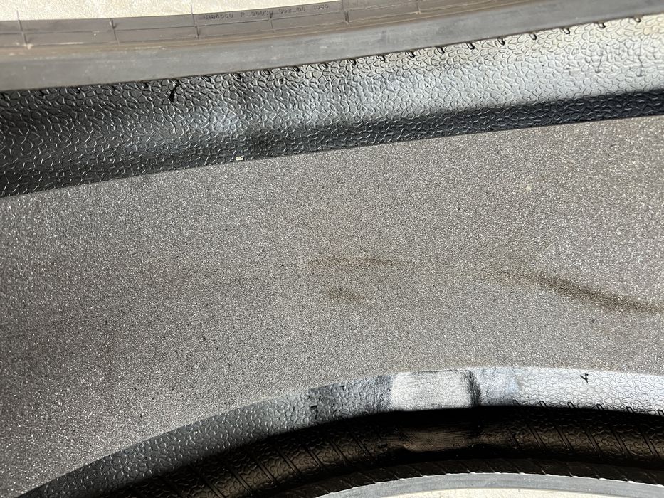 1 anvelopa vara 275/30/20 , Pirelli , DOT 2024 , 6.8 mm !