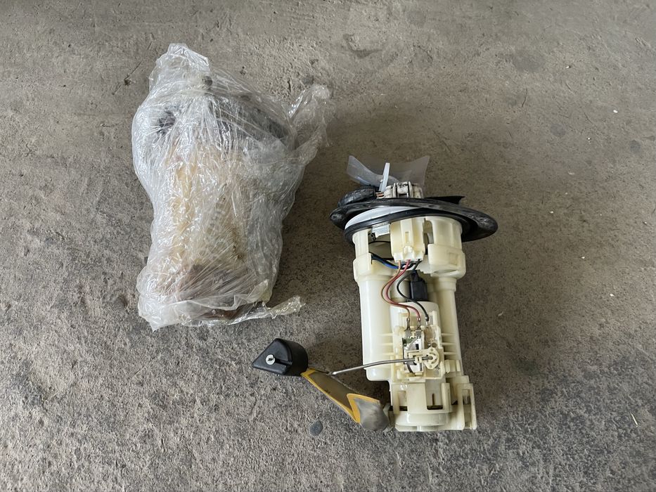 Бензонасос Camry 30 35 Камри 30 35