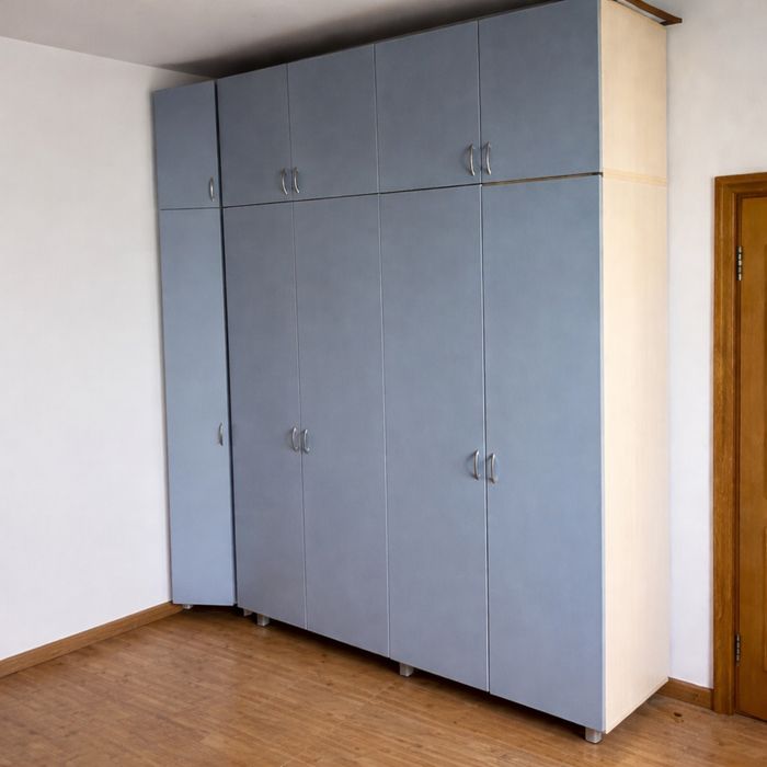 Диван стол шкаф камод дешево