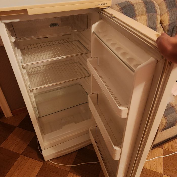 Холодильник Daewoo