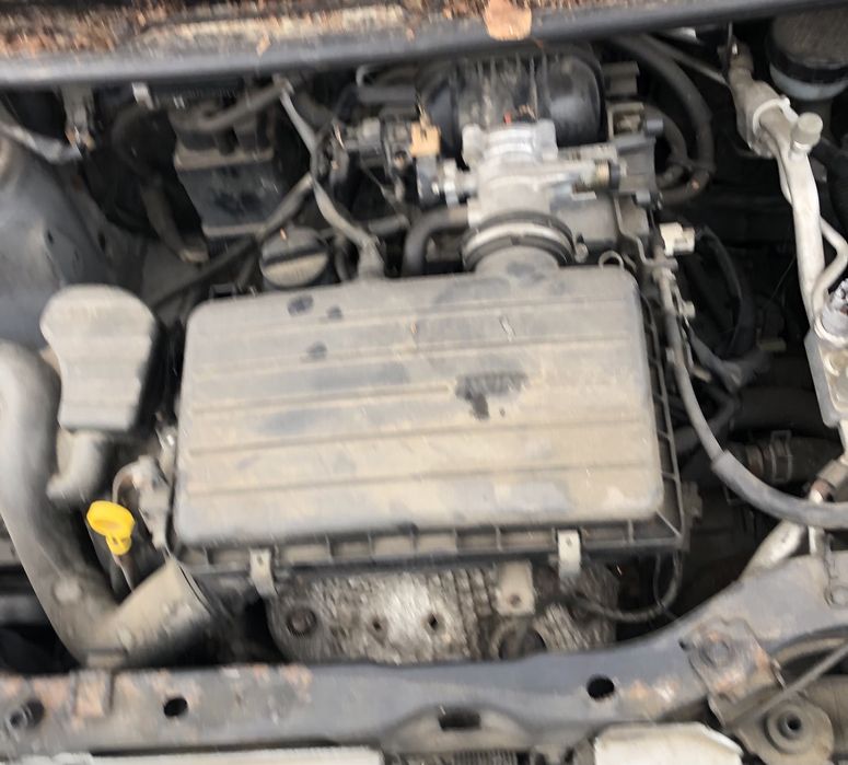 Daihatsu cuore 1.0 i на части .