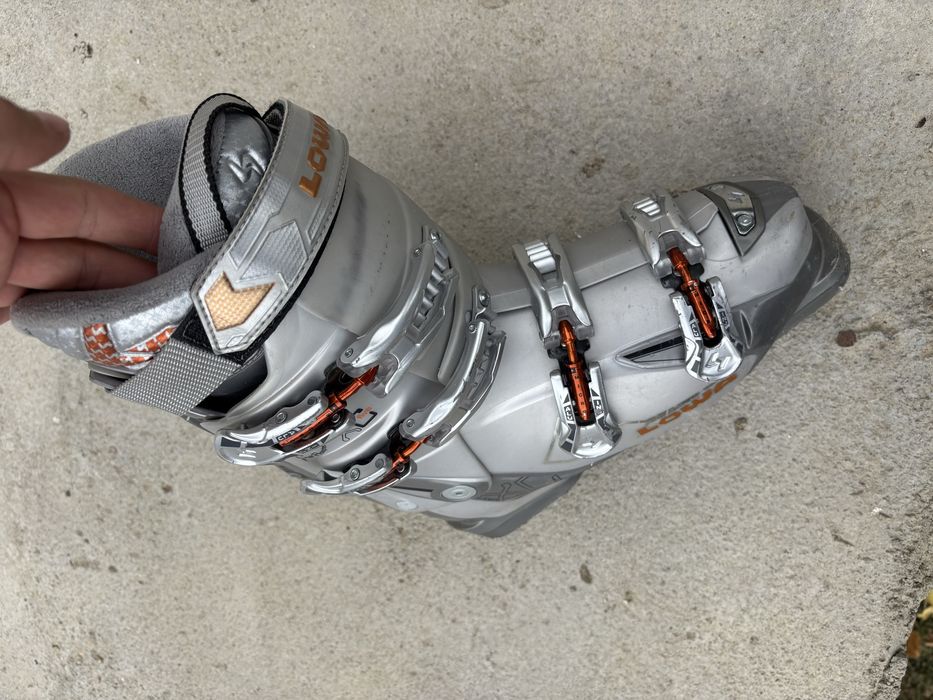 - Clapari LOWA - 41 ( 26/26.5 cm )