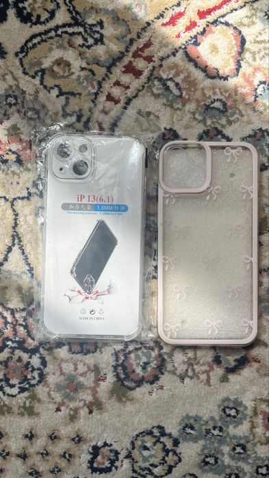 Чехлы на айфон 13