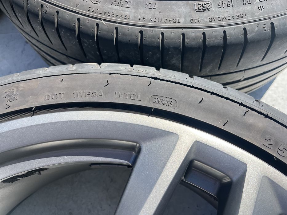 Джанти с гуми 20 цола AUDI