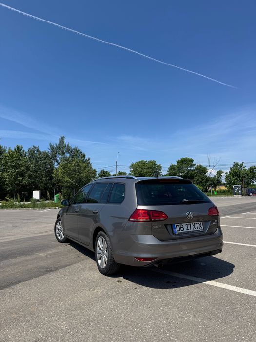 Vând Volkswagen Golf 7
