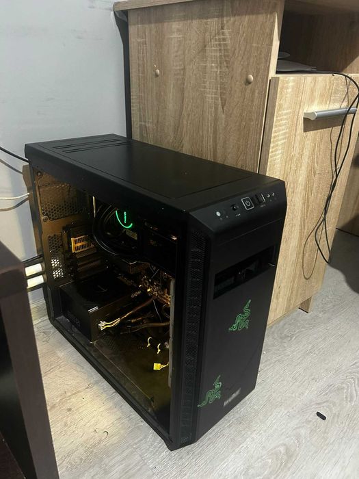 pc gaming { carcasa crapata}