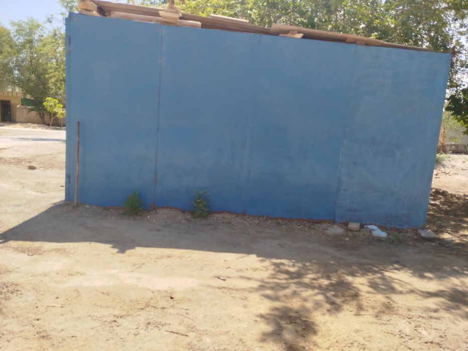 Kvartira sotiladi,yangiarik shaharchasinda.parkni yonida.