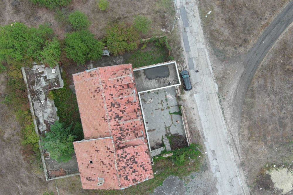 Продава се Промишлена сграда в с. Изворско, Област Варна - 1083 кв.м за 278 €/кв.м - Снимка #3