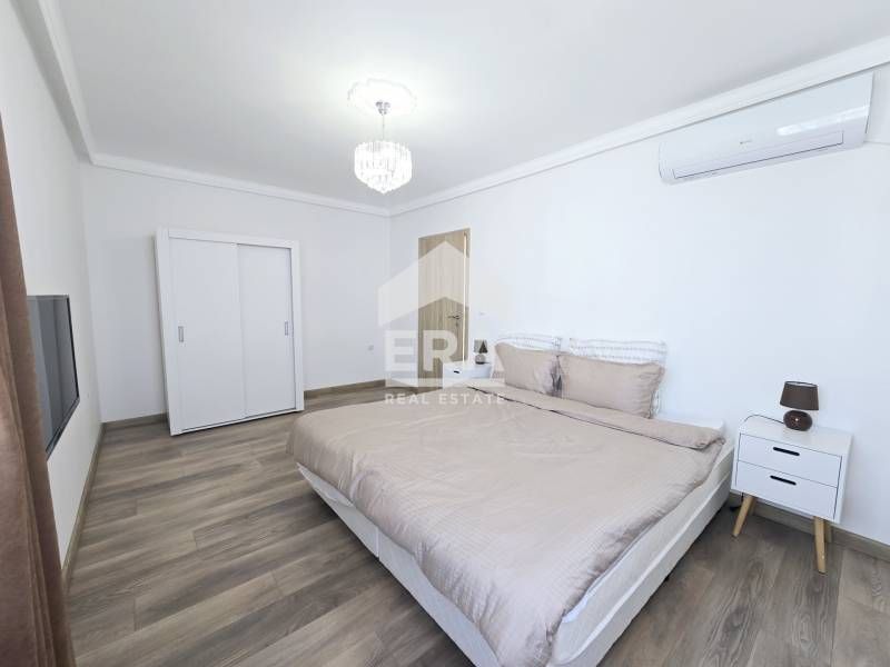 Продава се Тристаен апартамент в Велико Търново, Акация - 122 кв.м за 1557 €/кв.м - Снимка #6