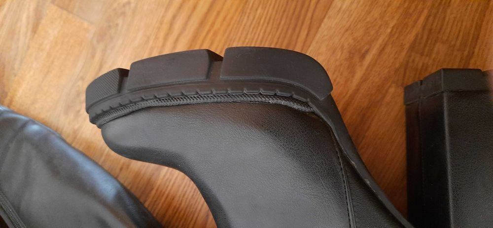 Сапоги женские кожанные