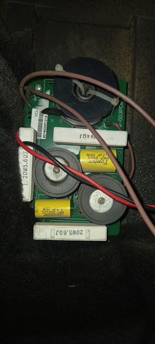 Продам музыкальную пасивную колонку