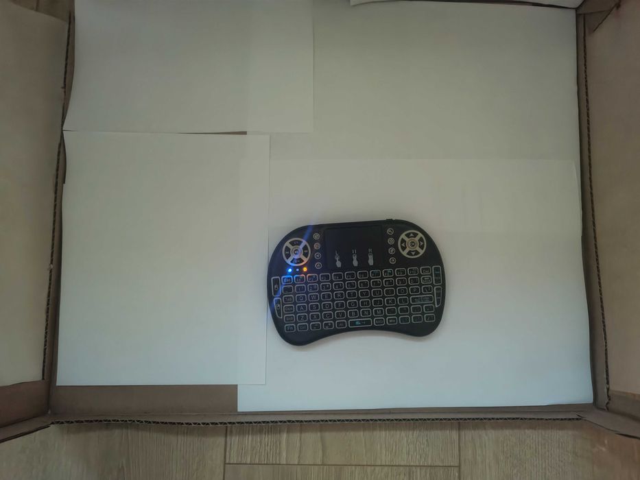 Mini tastatură wireless RGB - dongle USB + acumulator