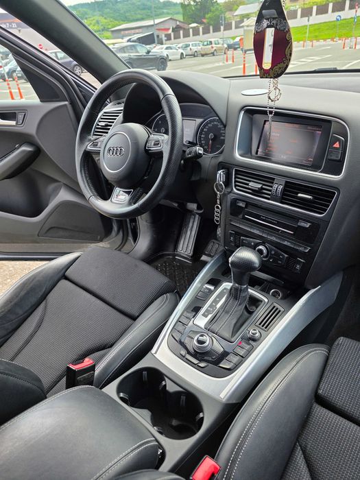 Audi Q5 2.0 TDI Quattro S-Line - 2014