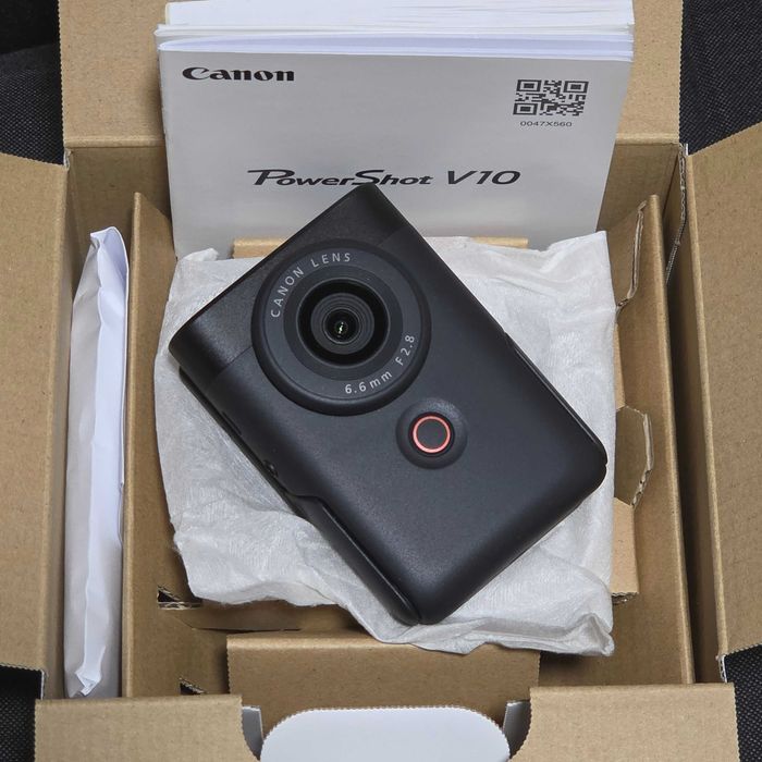 Canon V10 camera vlogging