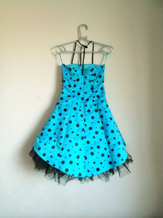 Платье нарядное для девочки 7-10 лет