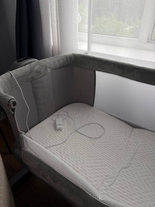 Продам детскую приставную люльку