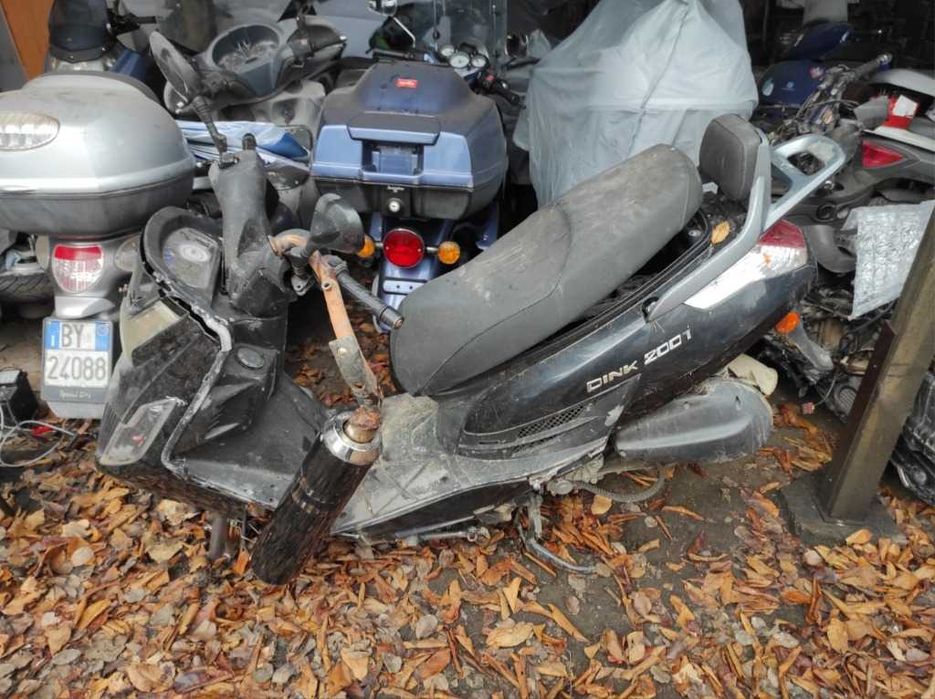 Kymco Dink 200..