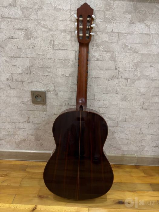 Гитара YamahaCG182-C