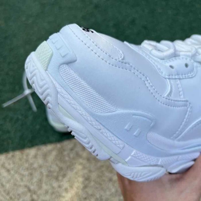 Balenciaga Triple S - Sky Blue/White/Dark Grey