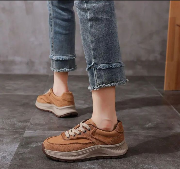 Кроссовки утепленные