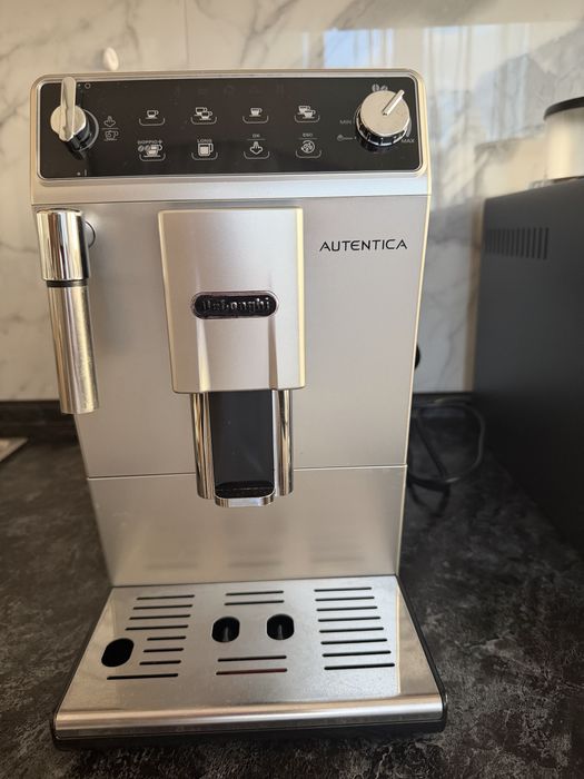 Кофемашина Delonghi
