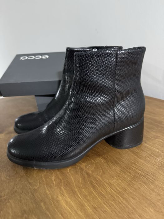 Кроссовки утепленные