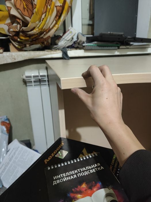 Продам стол 160х100